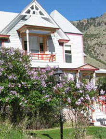 Greyhouse Inn bed-and-breakfast
